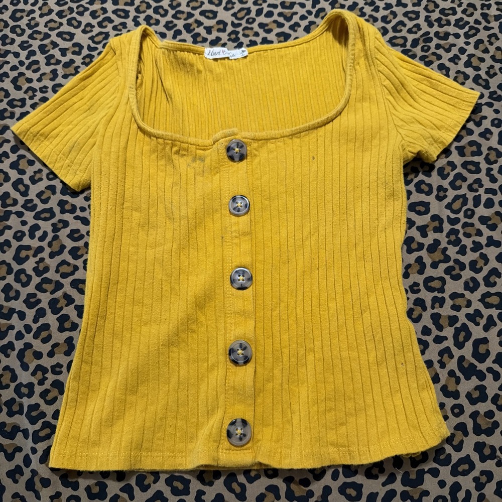 Heart & Hips Women Size S Yellow Ribbed Short Sleeve Button Front Crop Top